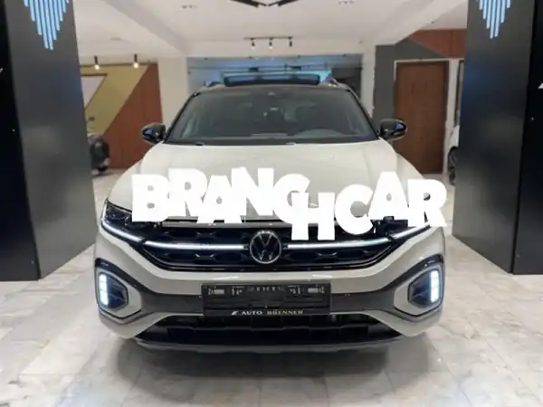 اكتشف الفخامة والأداء: فولكس فاجن T-Roc R-Line...