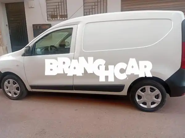 داسيا دوكر فان ديزل 2021 للبيع | 100 ألف كم | يدوي - 5 أبواب | الدار البيضاء