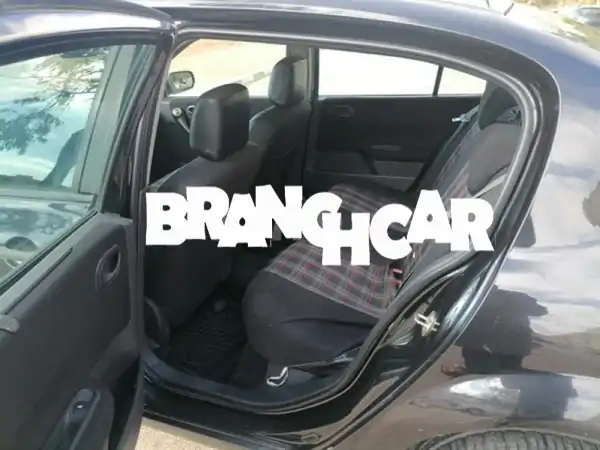 رينو ميجان 2 كلاسيك 2004 للبيع: حالة ممتازة، تكييف، 67,000 ج.م