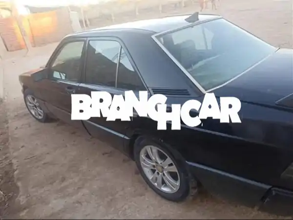 للبيع: مرسيدس بنز 190 ديزل 1993 مانيوال - أيقونة الاعتمادية الكلاسيكية