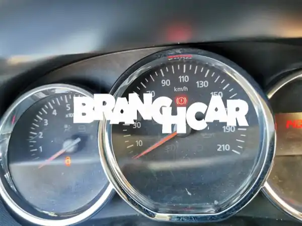 فرصة ذهبية ببركان: Dacia Duster D2023 (موديل 2014) ديزل مانيوال – 10,000 كم فقط! تحديث شامل وسعر لا يقاوم!