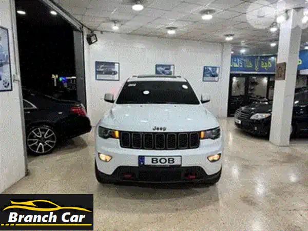 جيب شيروكي 2017 1941 Edition رمادي | 70 ألف ميل، 4x4 V6، صيانة كاملة - مغامرتك تبدأ هنا!