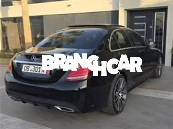 مرسيدس C220 موديل 2018 للبيع | مجمركة 2022 | فخامة وأداء استثنائي