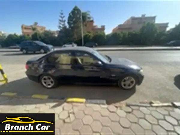 بي ام دبليو 318 موديل 2011 للبيع بالتجمع الخامس | أول مالك | فابريكة | كاملة