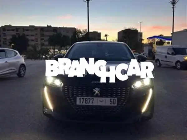 بيجو 208 ديزل 2020 | كاملة الخيارات | 120 ألف كم | وفر الوقود الآن!