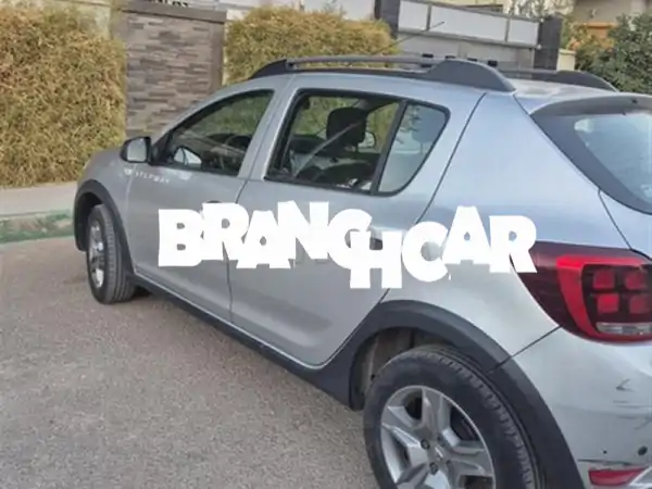للبيع: داتشيا سانديرو ستيب واي 2019 - مالك أول - فبريكا بالكامل - Dacia Sandero Stepway