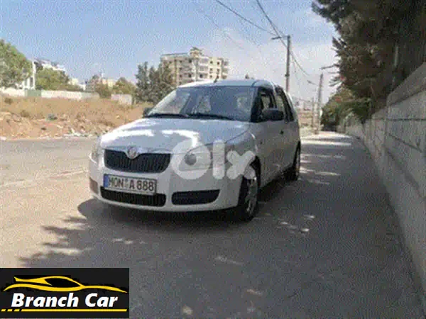 فرصة العمر: داتشيا لودجي ستيب واي / سانديرو 2015 | مصروف غير شكل ولا غلطة! تسجيل أول محلي - أزرق كحلي