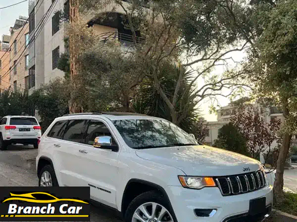 جيب جراند شيروكي 2017 ليمتد بلس 4x4 | نظيفة 100% | كفالة 6 أشهر