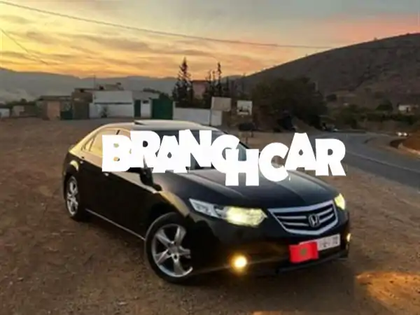 هوندا أكورد 2015 ديزل أوتوماتيك | قوة، فخامة واقتصادية...