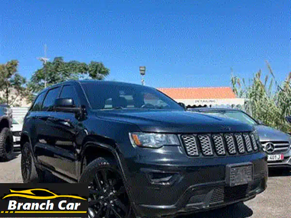 جيب جراند شيروكي ليمتد بلس 2017 رمادي: الأداء الفاخر والأمان المطلق بانتظارك!