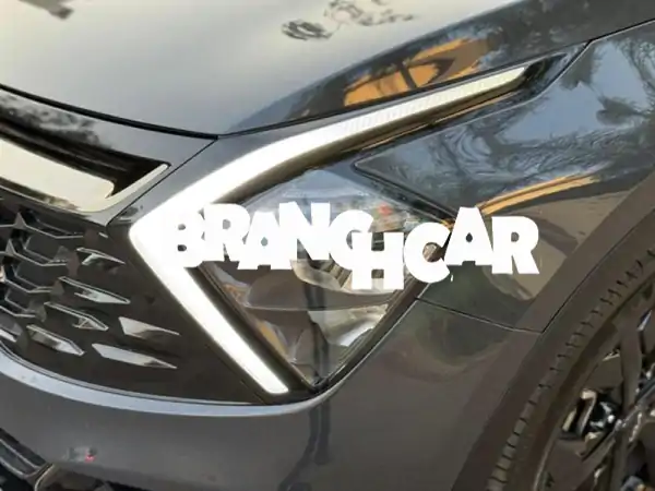 فرصة ذهبية: كيا سبورتاج بلاك إيديشن 2024 للبيع - عداد قليل وصيانة وكالة!