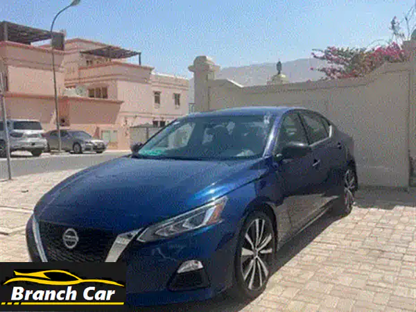 نيسان التيما SR 2019 فضي | وكالة عُمان، نظيفة جداً وخالية حوادث، تمويل سهل!