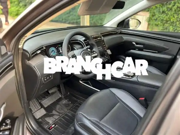 هيونداي توسان 2023 أوتوماتيك للبيع | 40 ألف كم، فتحة سقف، كاملة المواصفات!