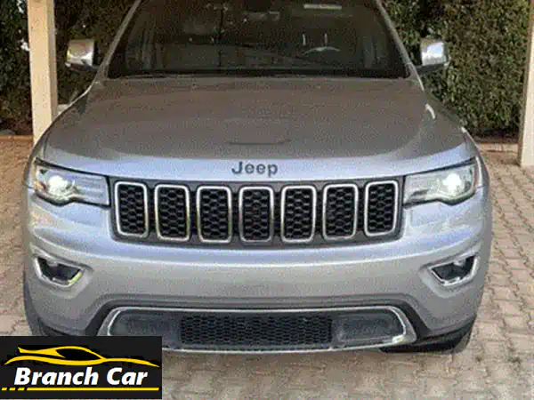 جيب شيروكي SRT84 موديل 2017: انطلق بأقصى قوة ورفاهية! (بحالة الوكالة)