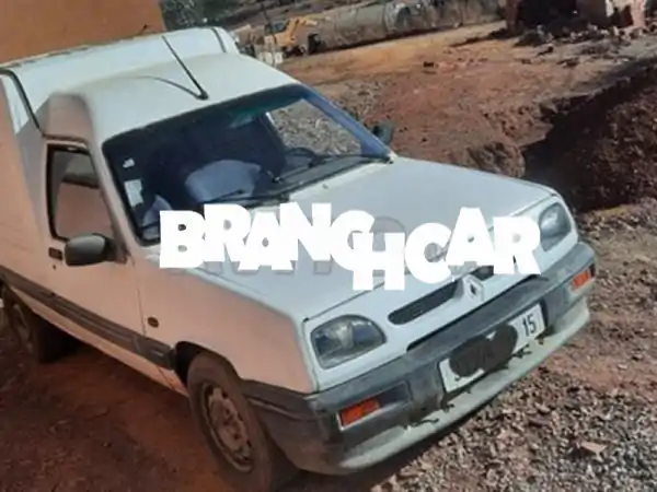 رينو إكسبريس 1991: رفيقة دربك الموثوقة للعمل الشاق!...