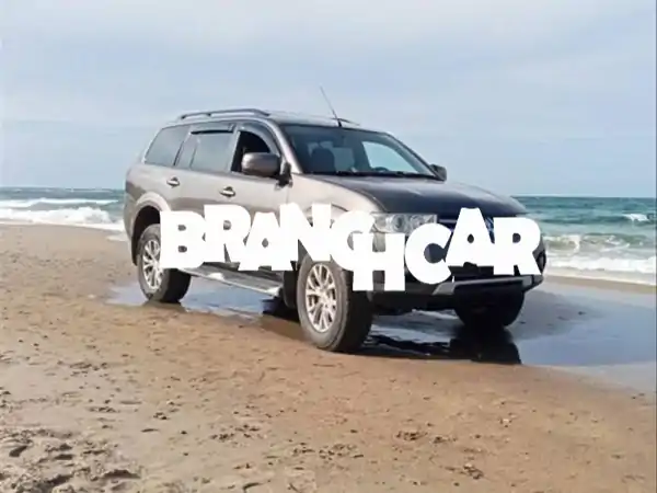 ميتسوبيشي باجيرو سبورت 2013 للبيع: 7 مقاعد، فل كامل،...