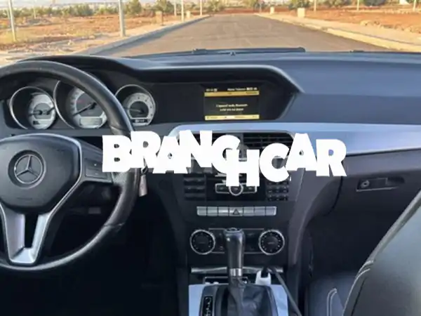 مرسيدس بنز 220 ديزل أوتوماتيكية 2013 في فاس