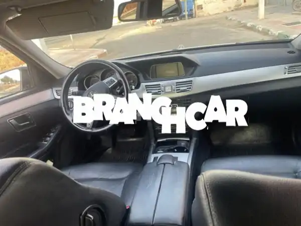 امتلك الفخامة الألمانية! مرسيدس E200 موديل 2013 - بسعر لا يُصدق (فرصة محدودة)