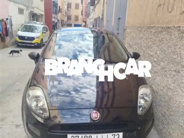 فيات جراند بونتو 2017 أسود كالجديدة | استخدام 2023 | 26...