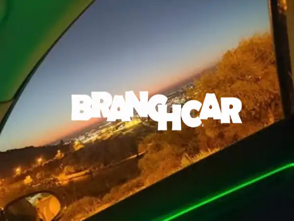 فولكس فاجن جولف 5 موديل 2009: عملية، أمان، واقتصادية! ديوانة 2013 - بسعر 105,000