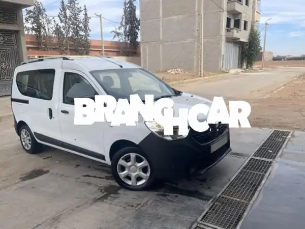 Dacia Dokker 2021 للبيع: فان عملي وموثوق، بحالة رائعة بسعر لا يُفوت!