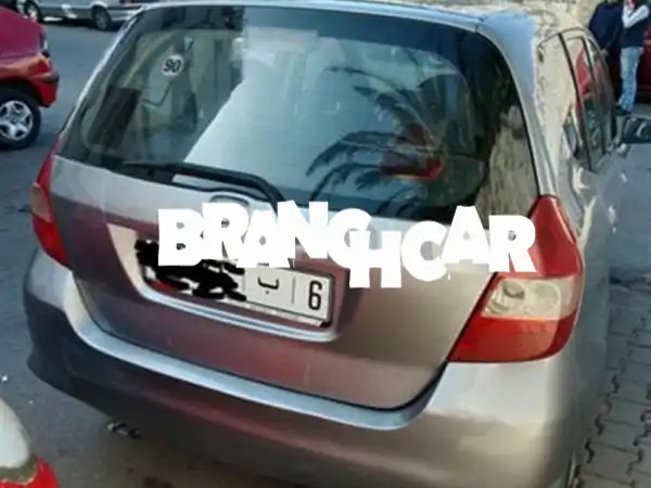 هوندا جاز 2005: شريكك اليومي الموثوق | اقتصادية، عملية، جاهزة للانطلاق!