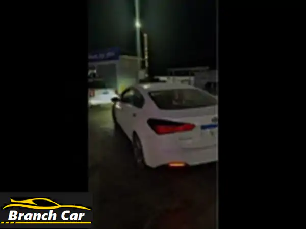 كيا سيراتو 2015