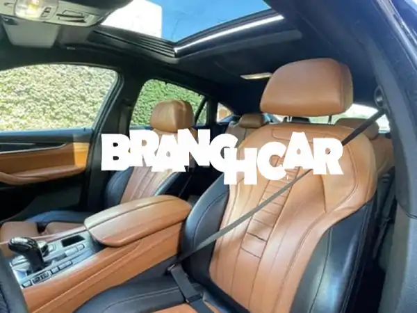 BMW X6 2018 للبيع بالدار البيضاء: فاخرة، رياضية، بحالة ممتازة - قوة وأداء لا يُضاهى بسعر مغرٍ!