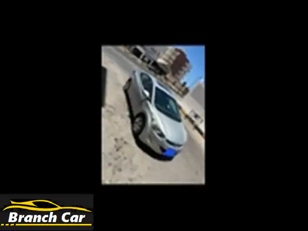 هيونداي إلنترا MD للبيع بالغردقة: سيارتك المثالية موفرة للبنزين | قطع غيار متوفرة بسهولة!