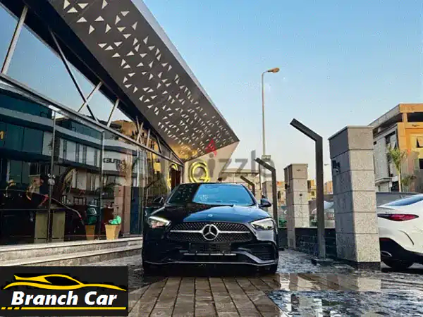مرسيدس-بنز C180 2025 بريميوم بلس: قمة الفخامة والأداء...