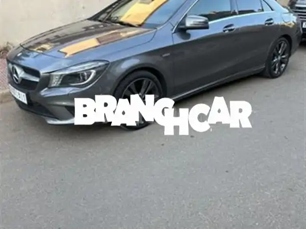 مرسيدس CLA 2013 للبيع: فخامة، توفير، إطارات جديدة وسعر...