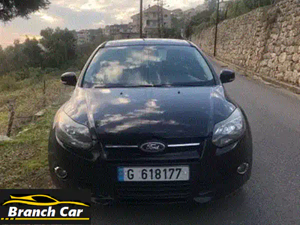 فرصة لا تعوض: فورد فوكس 2014 سوداء (Tewtel Source) | 1.6L اقتصادية | شاشة وجنوط 17 بوصة