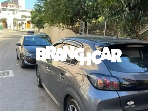 بيجو 208 ديزل 2023 للبيع في طنجة | مانيوال، شبه جديدة، فرصة لا تعوض!