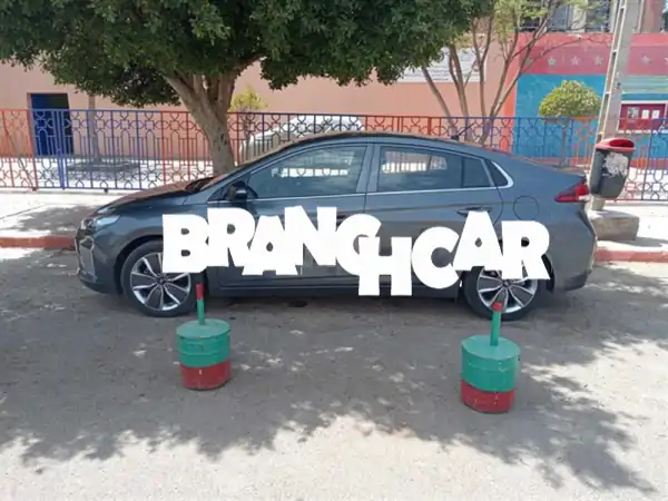 فرصة العمر: هيونداي أيونيك 2020 هجين (أوتوماتيك) للبيع بمراكش | فحص شامل وسعر 175,000 د.م.