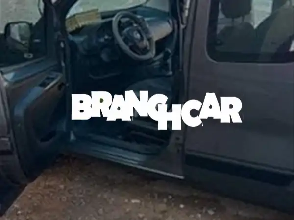 فرصة لا تعوض: فيات فيورينو ديزل 2023 مانويل - نظيفة جداً وجاهزة للعمل في بن جرير بسعر 124,999 درهم!