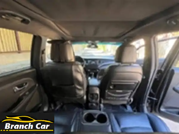 فرصة ذهبية: كيا كارينز 2015 | العائلية المثالية في الإسماعيلية | رشة أكصدام ورفرف بدون معجون