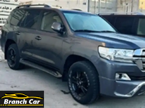 تويوتا لاند كروزر 2018 للبيع في عمان | قوة، فخامة،...