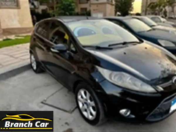 فورد فيستا 2012 للبيع بمدينتي: شورت بلوك جديد، شاشة...