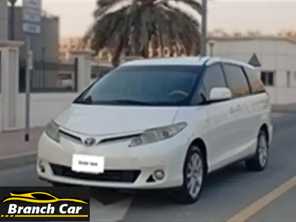 تويوتا بريفيا 2018 للبيع في دبي: سيارة العائلة...