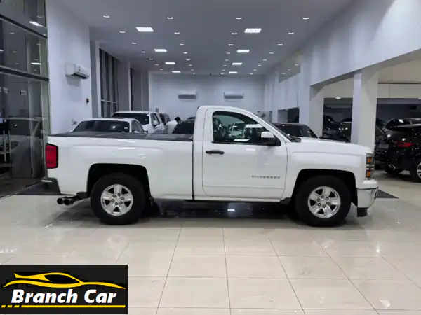 قوة واعتمادية بانتظارك! شيفروليه سيلفرادو 2015 أبيض - محرك 5.3L، جاهز للانطلاق بسعر تفاوضي!