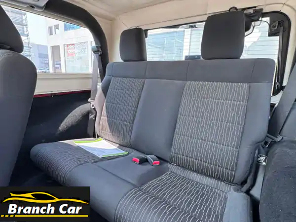 اغتنم الفرصة! جيب رانجلر صحراء 2011 حمراء مميزة | دفع رباعي | 128 ألف كم | البحرين