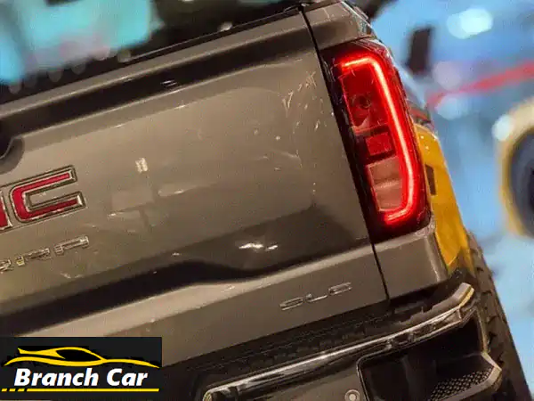 GMC سييرا 2019 4x4 معدّلة للبيع بالبحرين - مالك واحد، 74 ألف كم فقط، بدون حوادث أو صبغ!