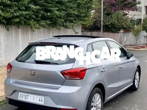 فرصة استثنائية: سيات إبيزا 2021 بنزين | بانوراما، كاميرا، حالة ممتازة | 120 ألف كم