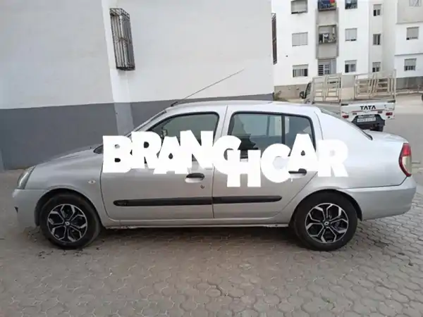 فرصة ذهبية ببوسكورة: رينو 2008 اقتصادية بتجزئة الصفا...