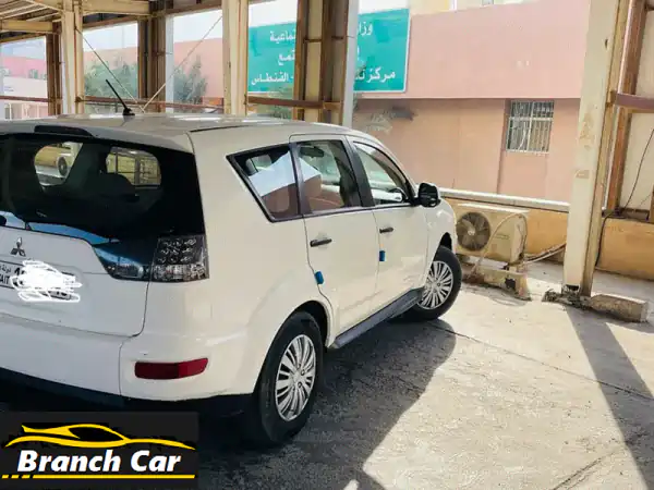 ميتسوبيشي آوتلاندر 2012 أبيض: حالة ممتازة، صيانة...