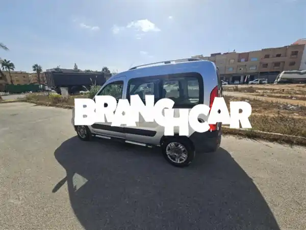 رينو كانجو 2012: سيارة الأحلام العملية بمحرك كالجديد!...