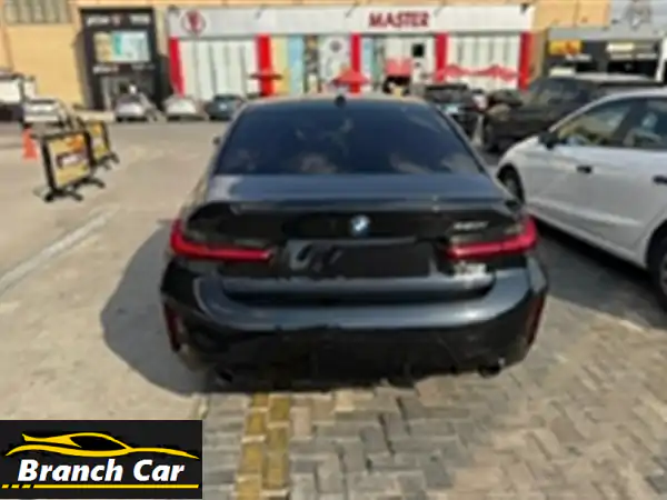 بي إم دبليو 320i 2024 فابريكة | فخامة، أمان، وأداء ألماني لا يضاهى