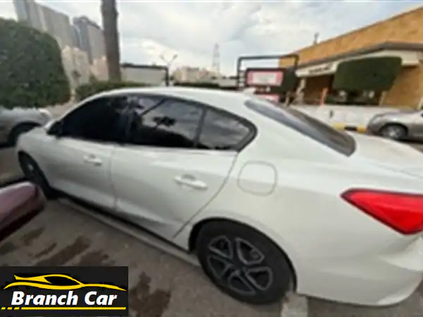 امتلك فورد فوكس 2021: فابريكا (لمسة بسيطة بباب الراكب)...