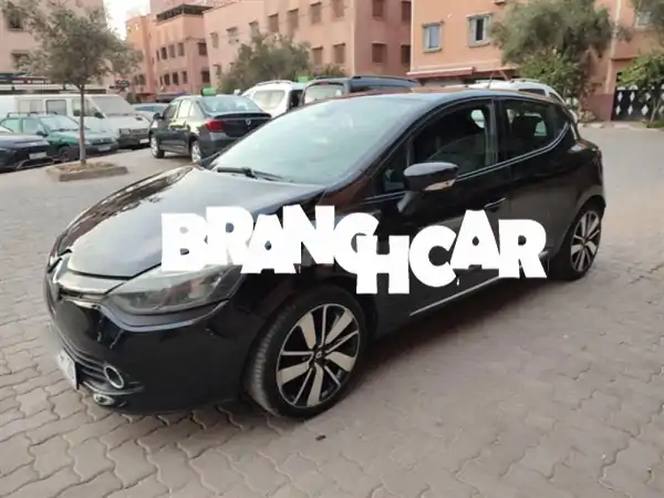 فرصة ذهبية: رينو كليو 4 أوتوماتيك 2015 - قيادة ممتعة بسعر 116,000!