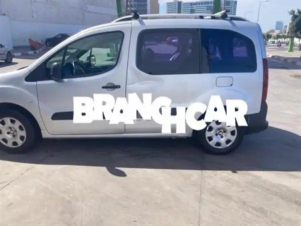 بيجو بارتنر 2016 للبيع: فرصة ذهبية لسيارة عائلية...